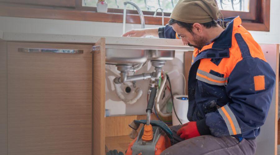Professional emergency plumbing in Standard, IL